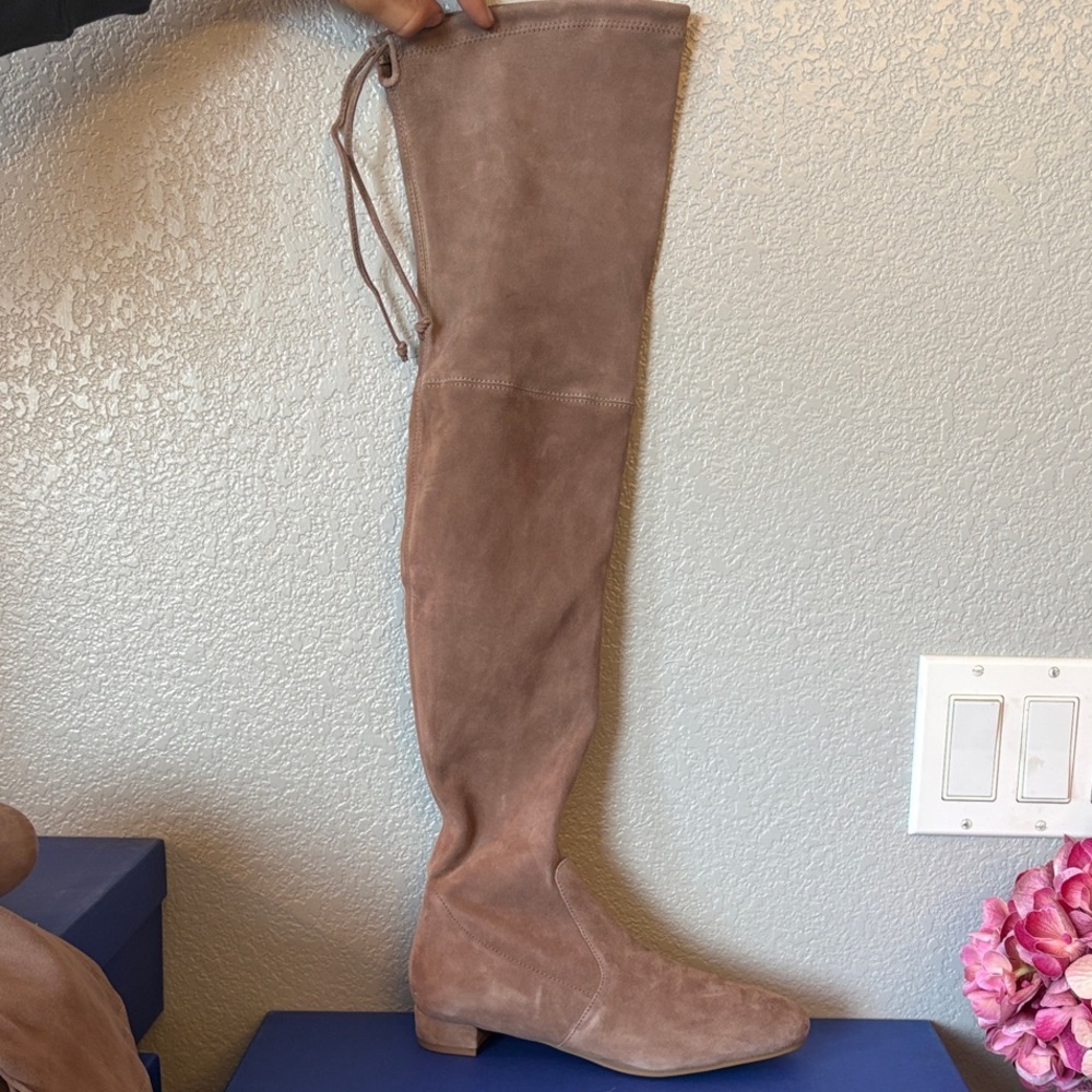 Stuart Weitzman Over-the-Knee Suede Boots in Dusty tan Taupe